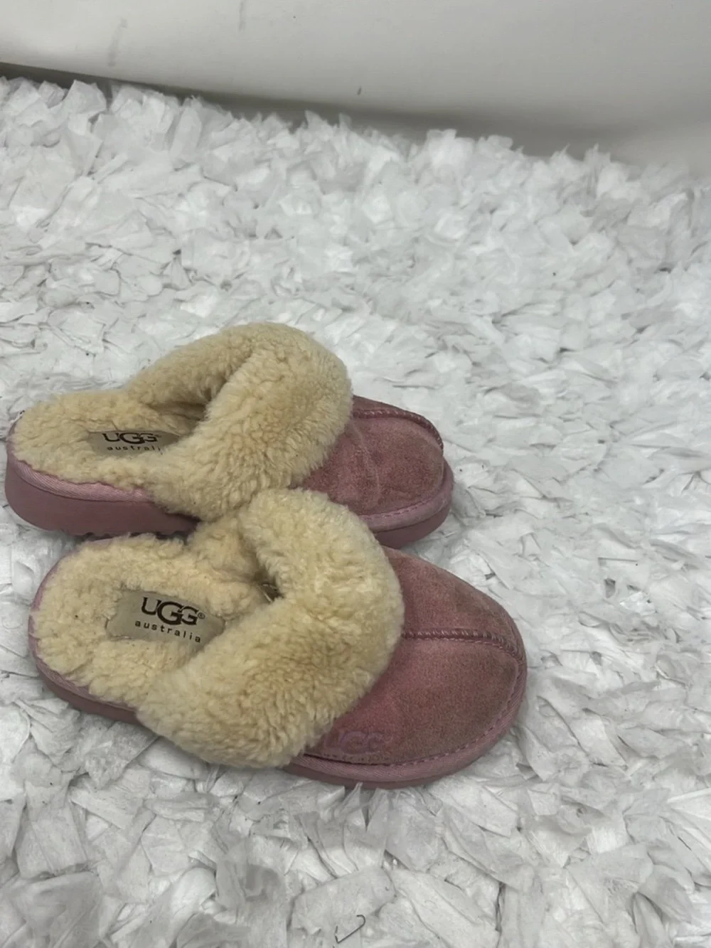 UGG Australia Kids Size 10 Pink Suede Shearling Slide Slippers Shoes